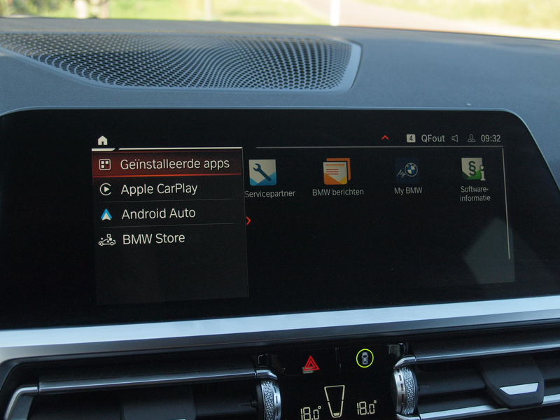 BMW 318 3-serie Touring 318i Business Edition | Black Opti — photo 20