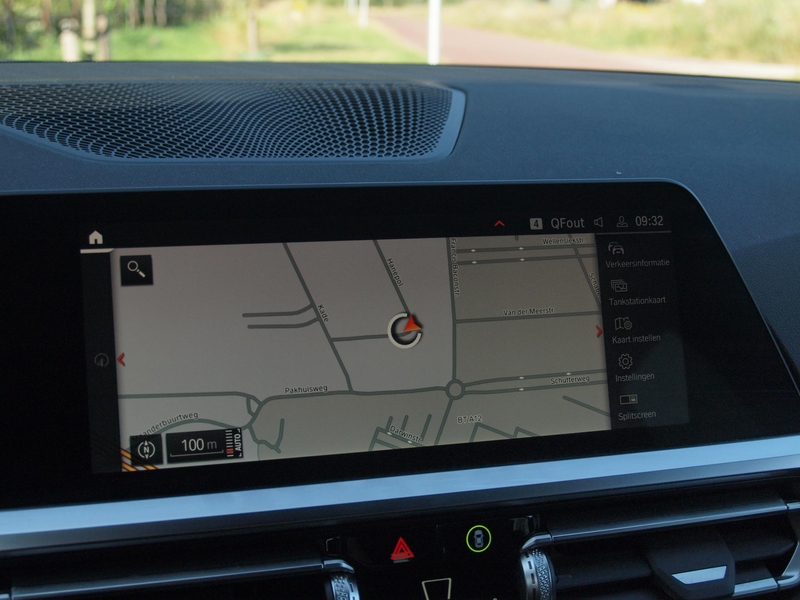 BMW 318 3-serie Touring 318i Business Edition | Black Opti — photo 18
