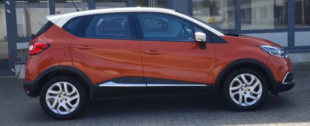 Renault Captur view 4