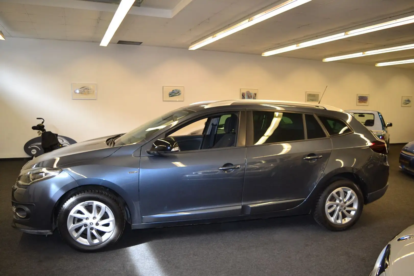 Renault Megane III GRANDTOUR LIMITED Grau - 2