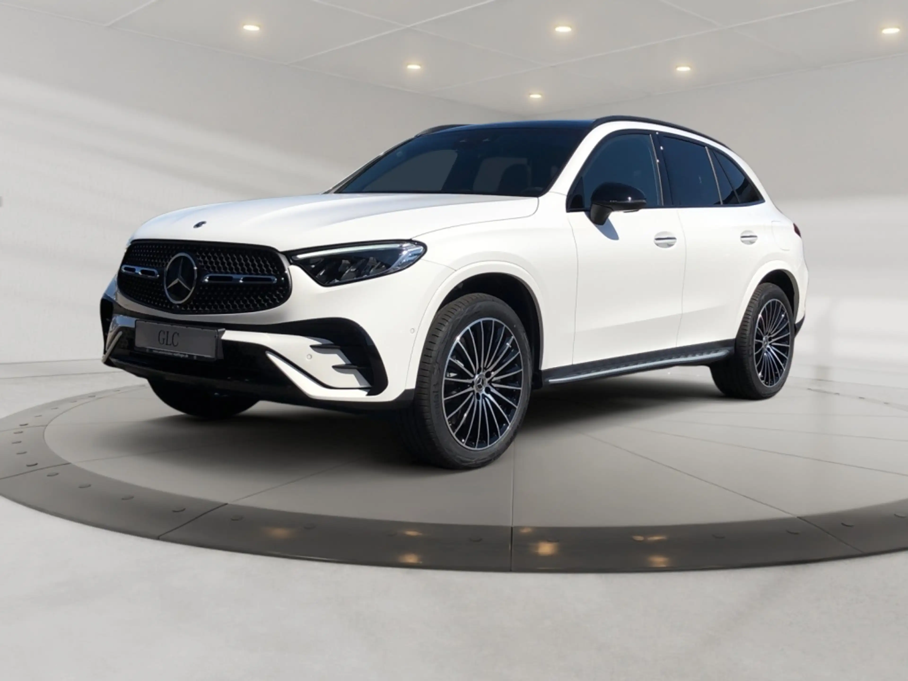 Mercedes-Benz GLC 300 de 4MATIC AMG+MBUX+Burm+Night+Fahrassist — photo 2