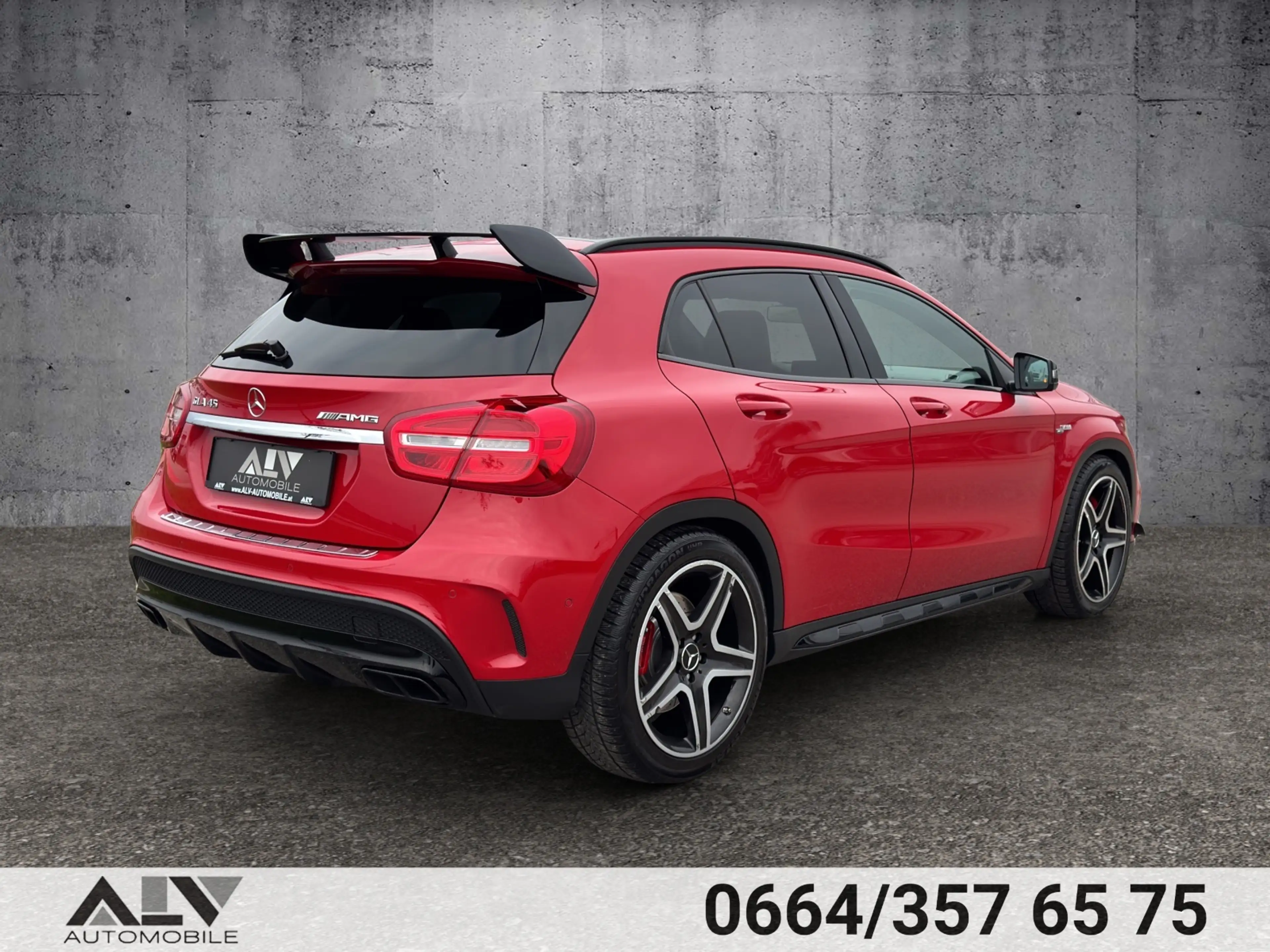 Mercedes-Benz GLA 45 AMG 4Matic Performance Package — photo 4