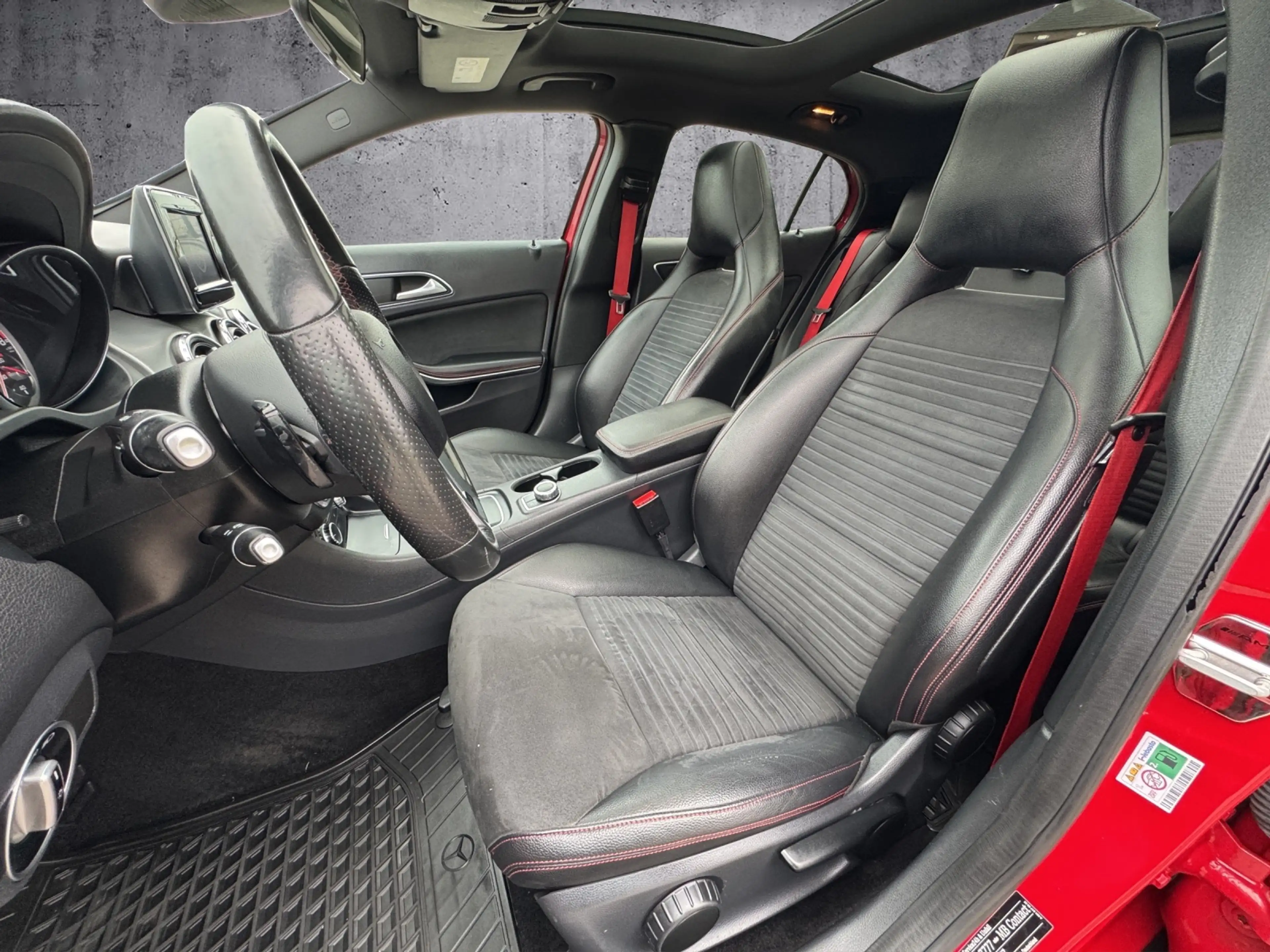 Mercedes-Benz GLA 45 AMG 4Matic Performance Package — photo 10