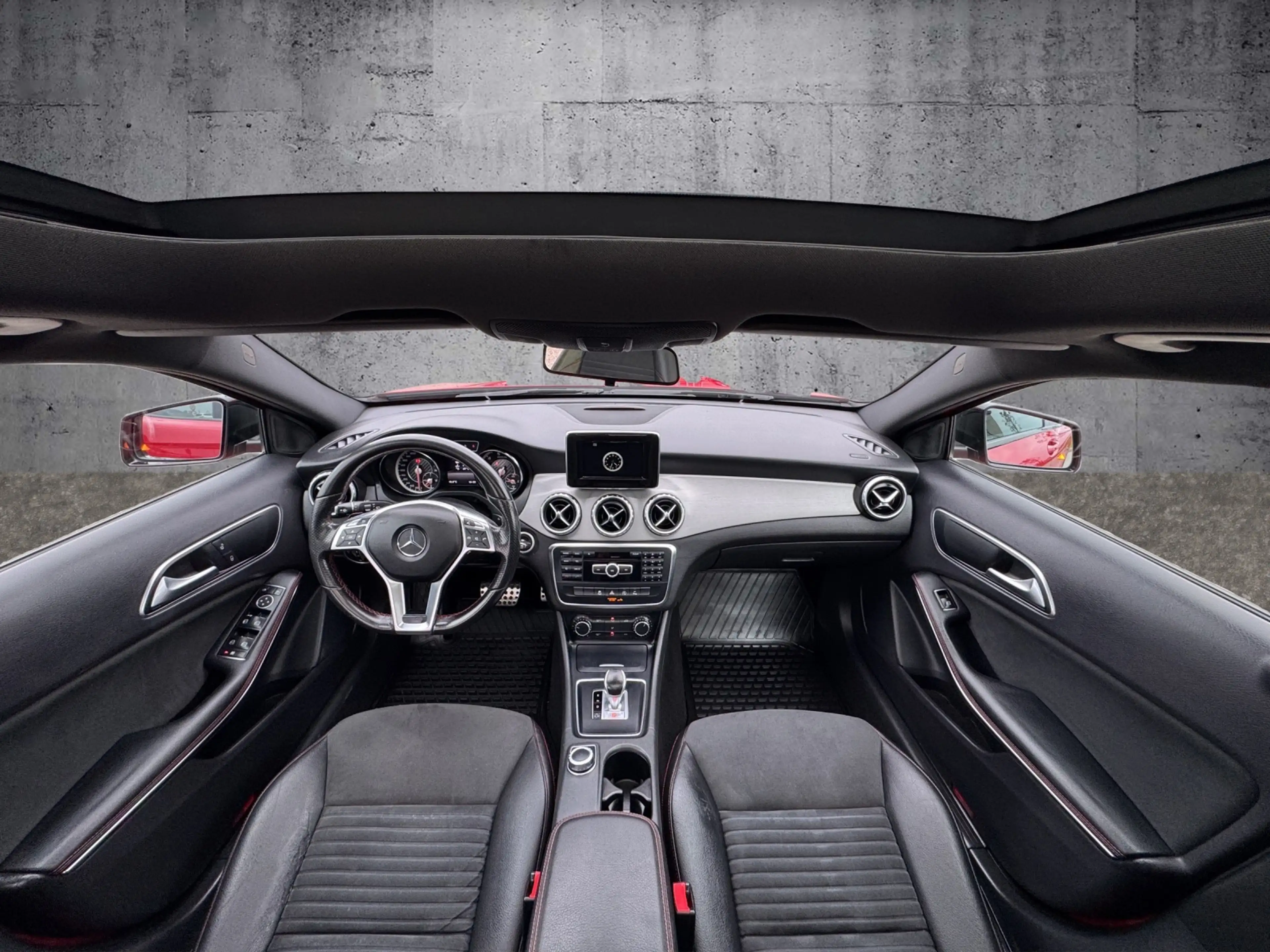 Mercedes-Benz GLA 45 AMG 4Matic Performance Package — photo 9