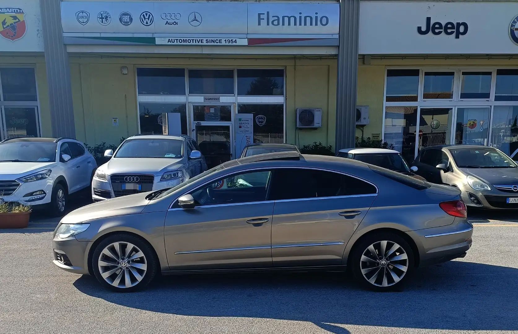 Volkswagen Passat 2.0 tdi Highline dpf - 1