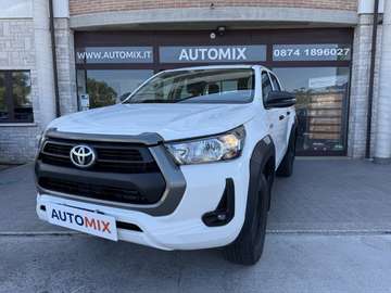 2.4 d-4d double cab Comfort 4wd