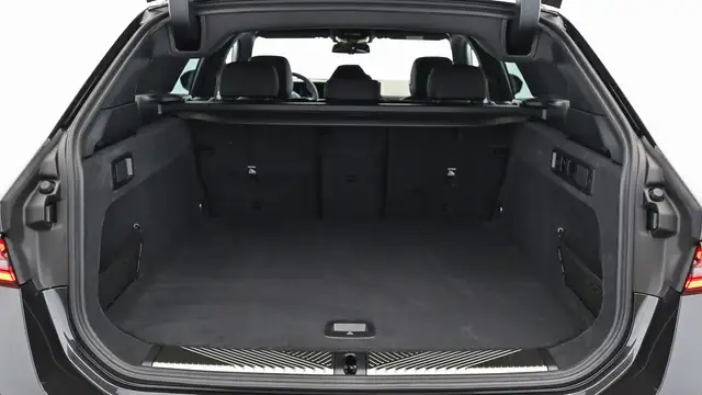 BMW 520 d xDrive *M-Paket/AHK/Paket Care/360°/H&K-Sound/Sitzlüftung* Ansicht 11