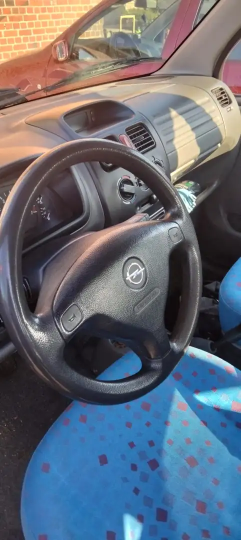 Opel Agila 1.2 16V Color Edition - 2