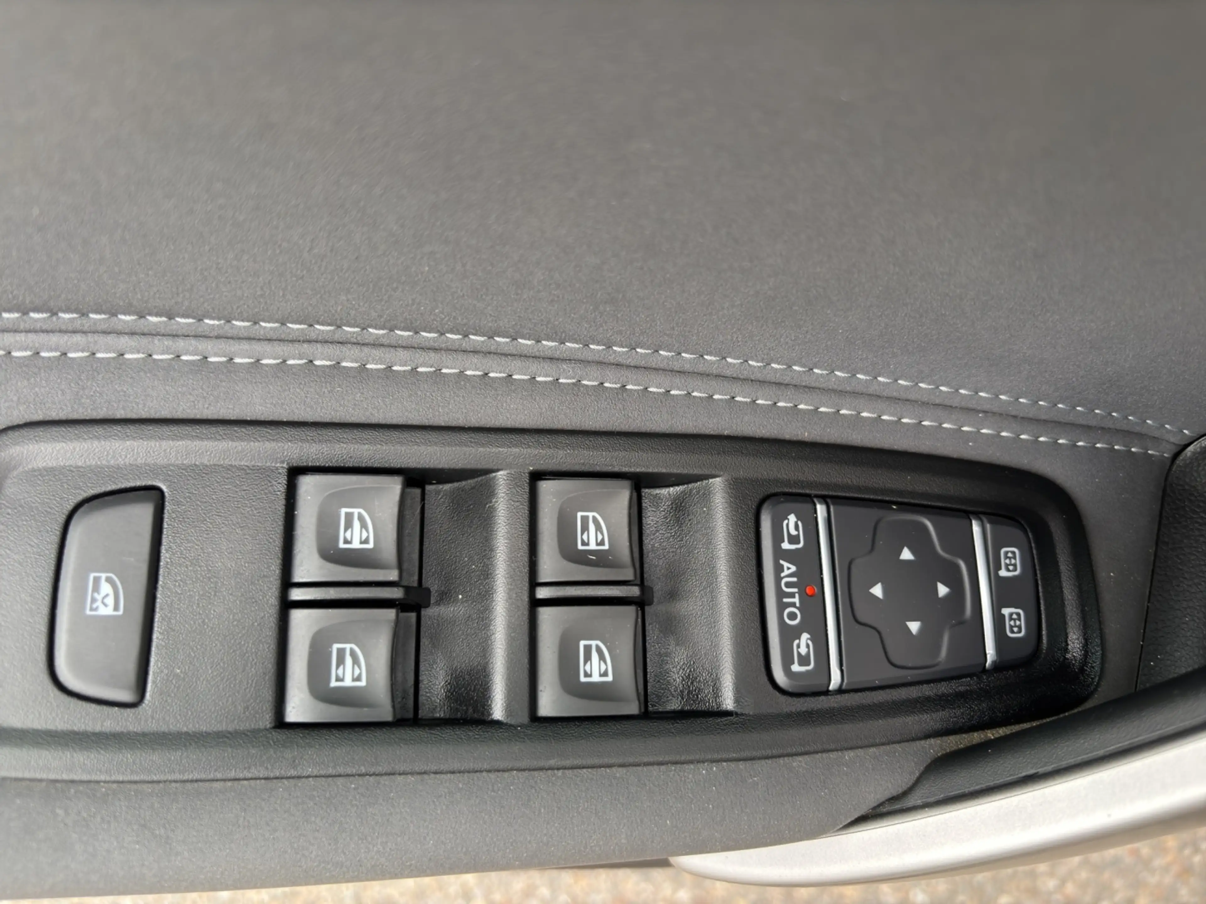 Mercedes-Benz T-Class 180 d AHK AUT DynLicht Fernlichtass. — photo 15