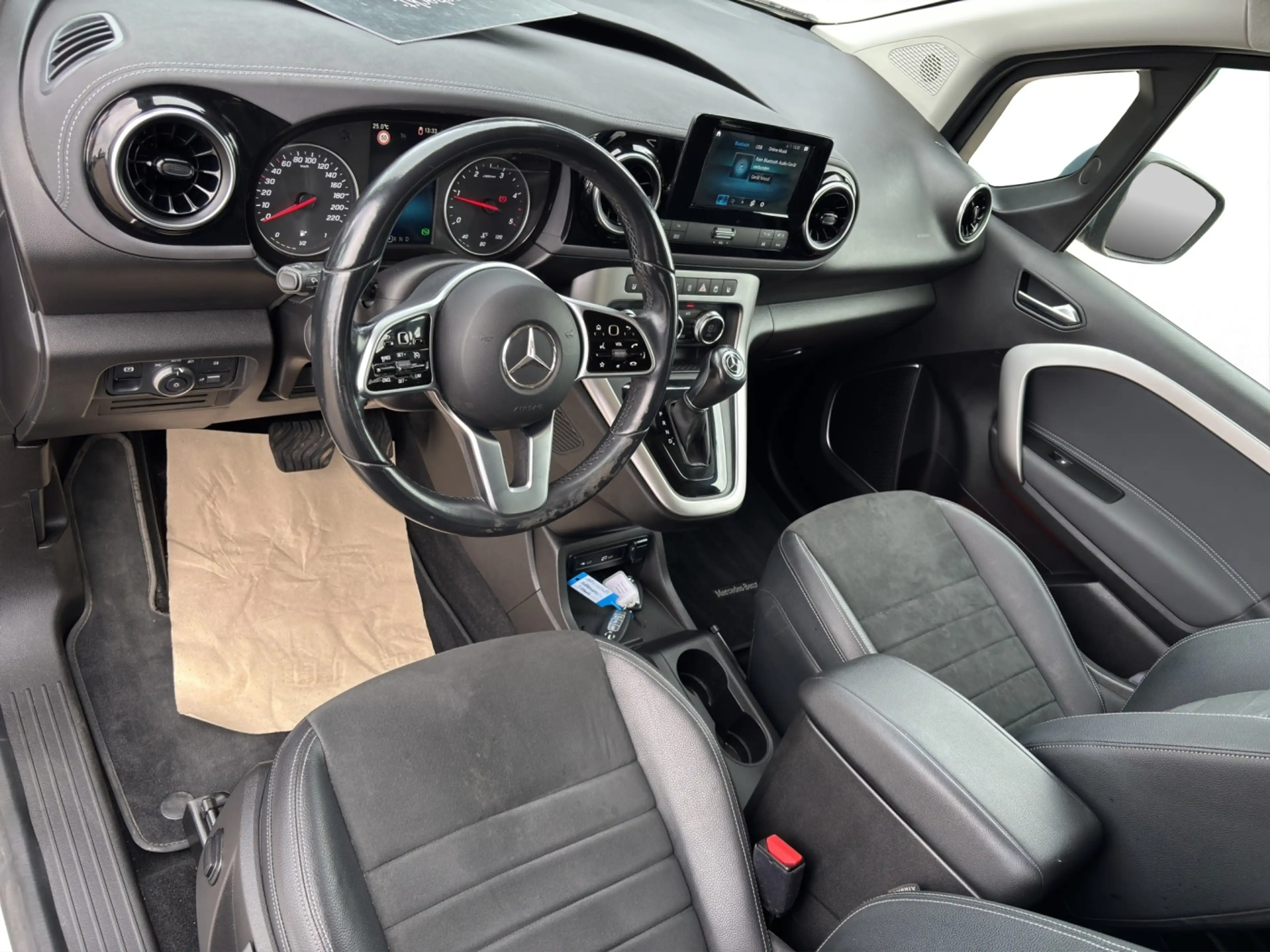 Mercedes-Benz T-Class 180 d AHK AUT DynLicht Fernlichtass. — photo 9