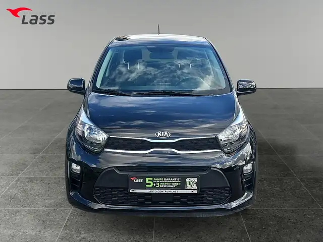 Kia Picanto view 9