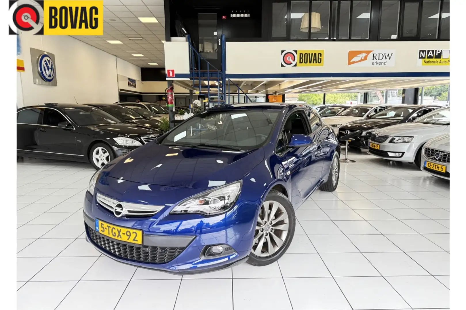 Opel Astra GTC 1.4 Turbo Sport Bovag Garantie Bleu - 1