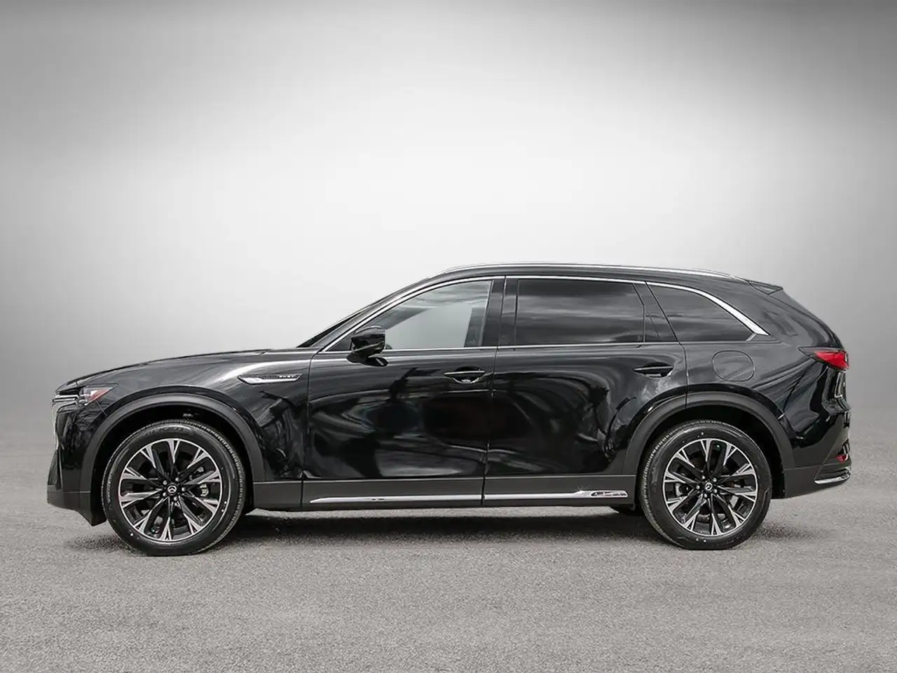Mazda CX-90 PHEV снимка Mazda CX-90 PHEV