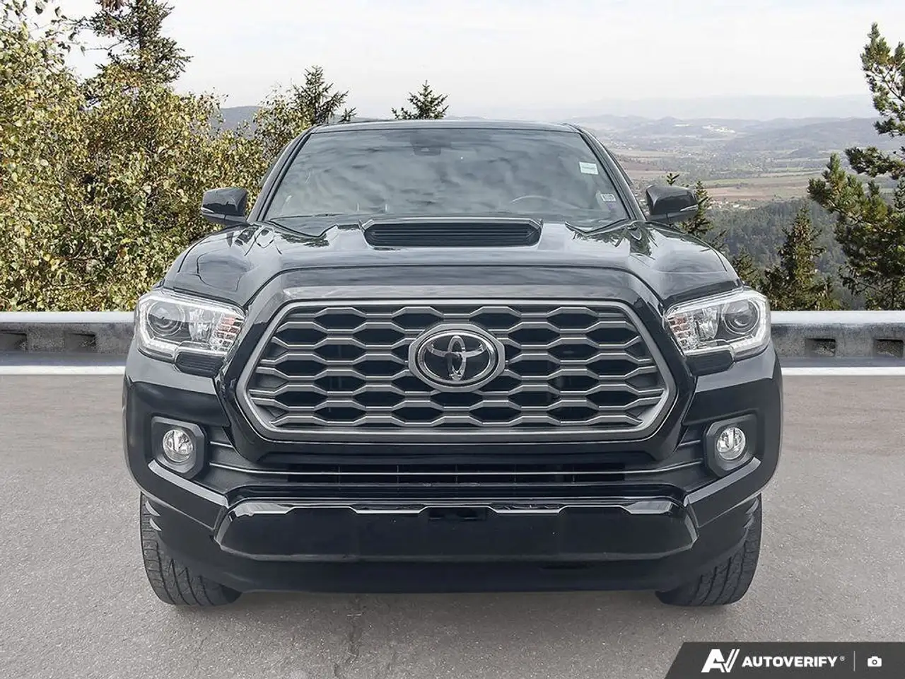 Toyota Tacoma снимка Toyota Tacoma
