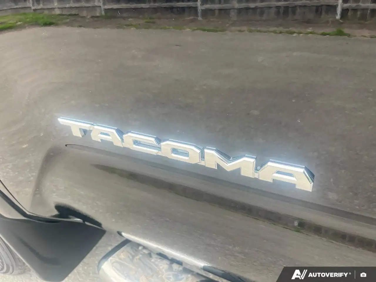 Toyota Tacoma снимка Toyota Tacoma
