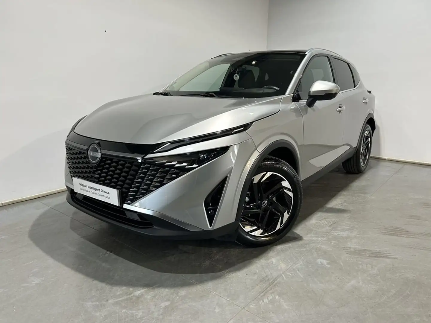 Nissan Qashqai DIG-T 140cv N-Connecta Plateado - 1