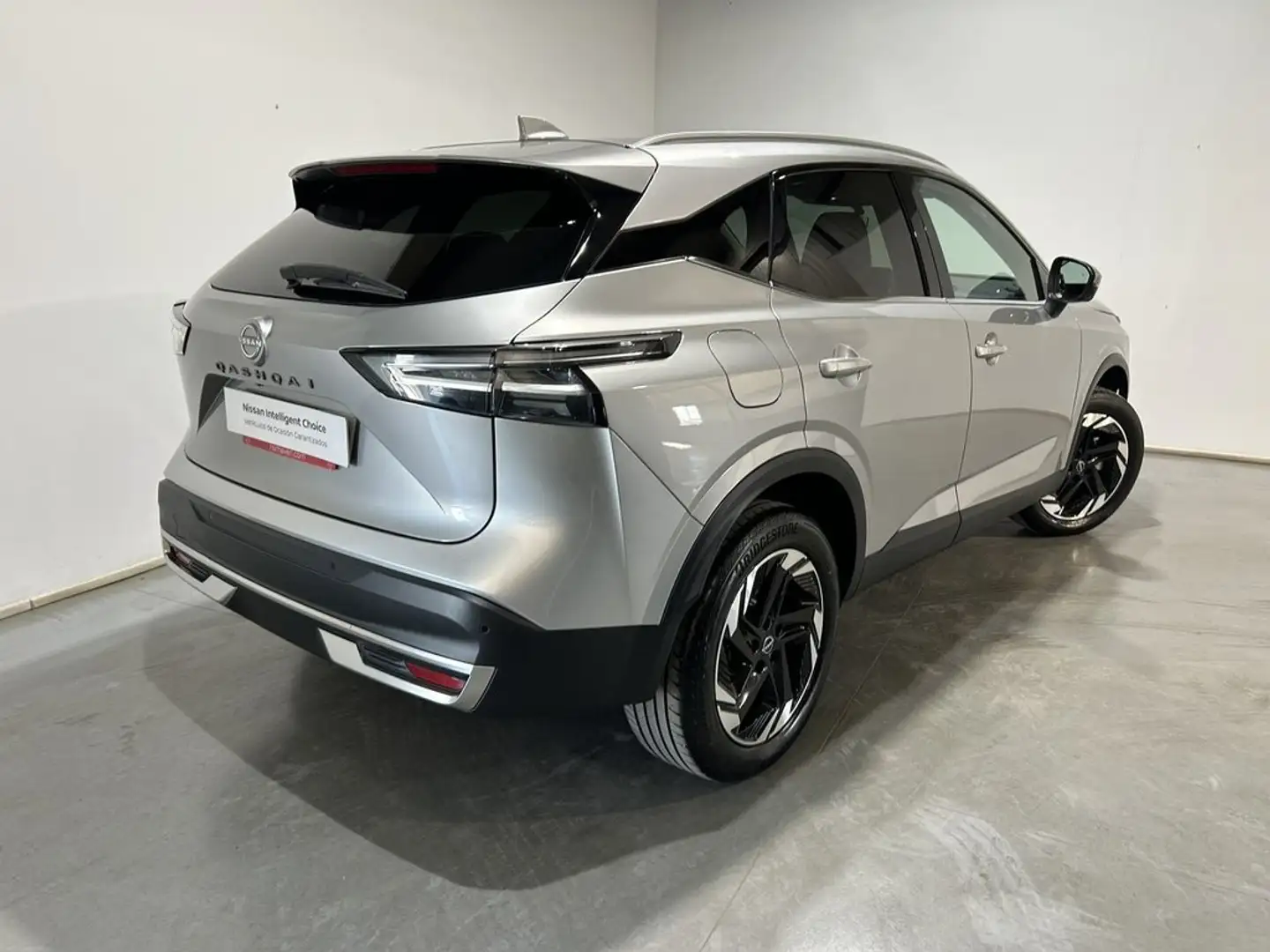 Nissan Qashqai DIG-T 140cv N-Connecta Plateado - 2