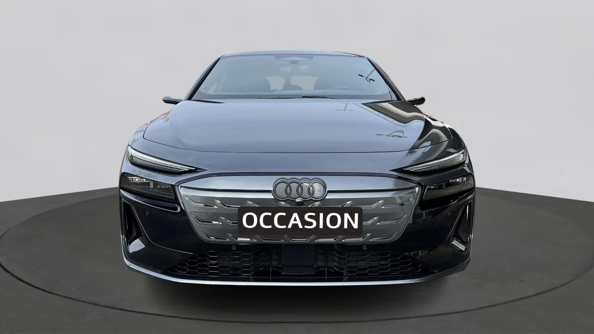 Audi A6 e-tron Avant S edition Performance 367pk 100 kWh / Tech P Gris - 2