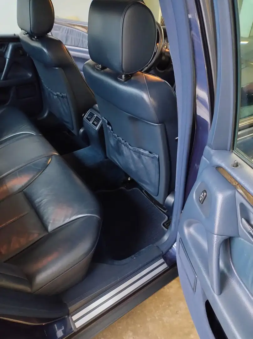 Mercedes-Benz E 200 Classe E - W210 Berlina Classic - 1