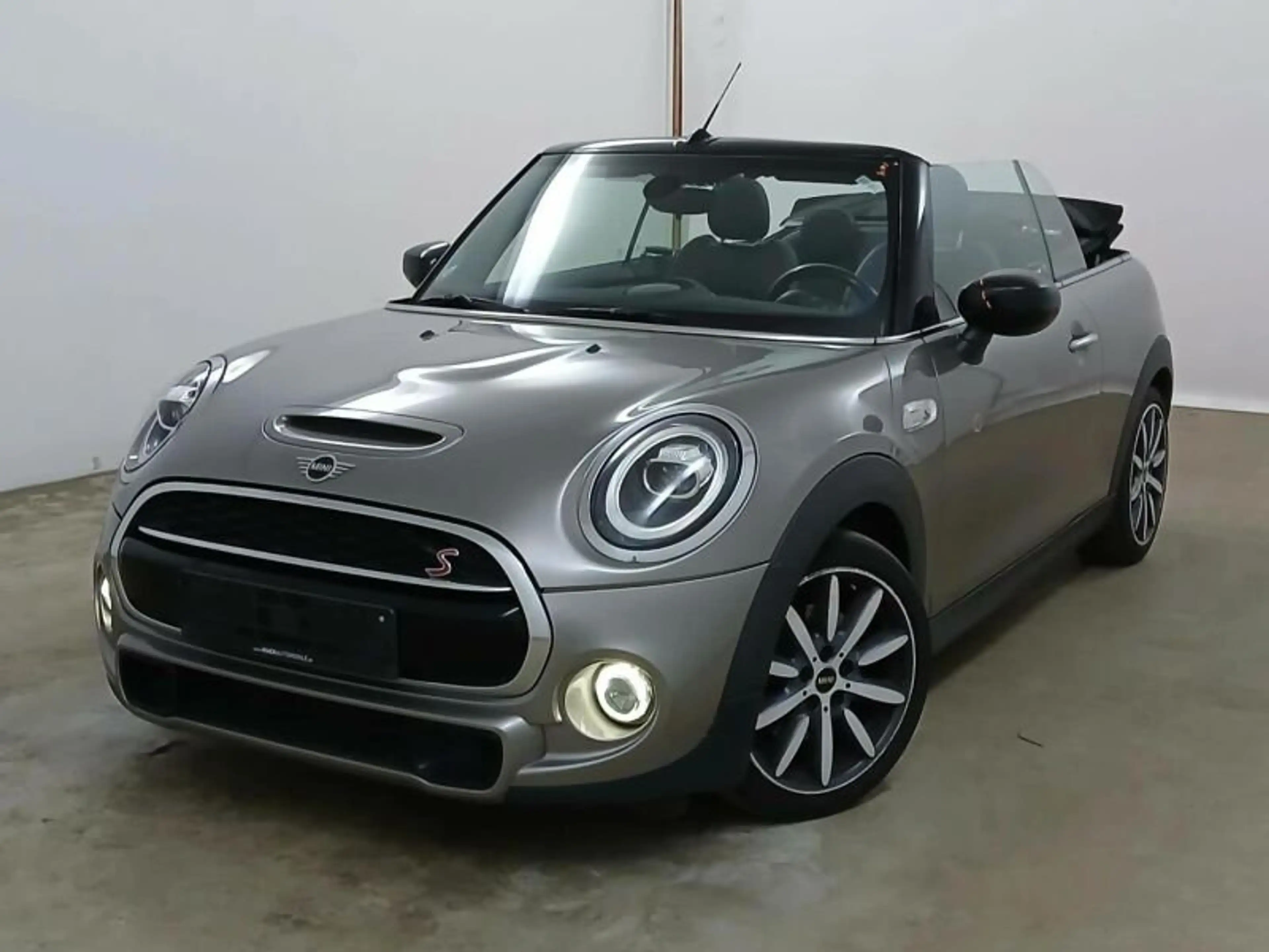MINI Cooper S Cabrio Chili Navi LED Adap.Fahrwerk