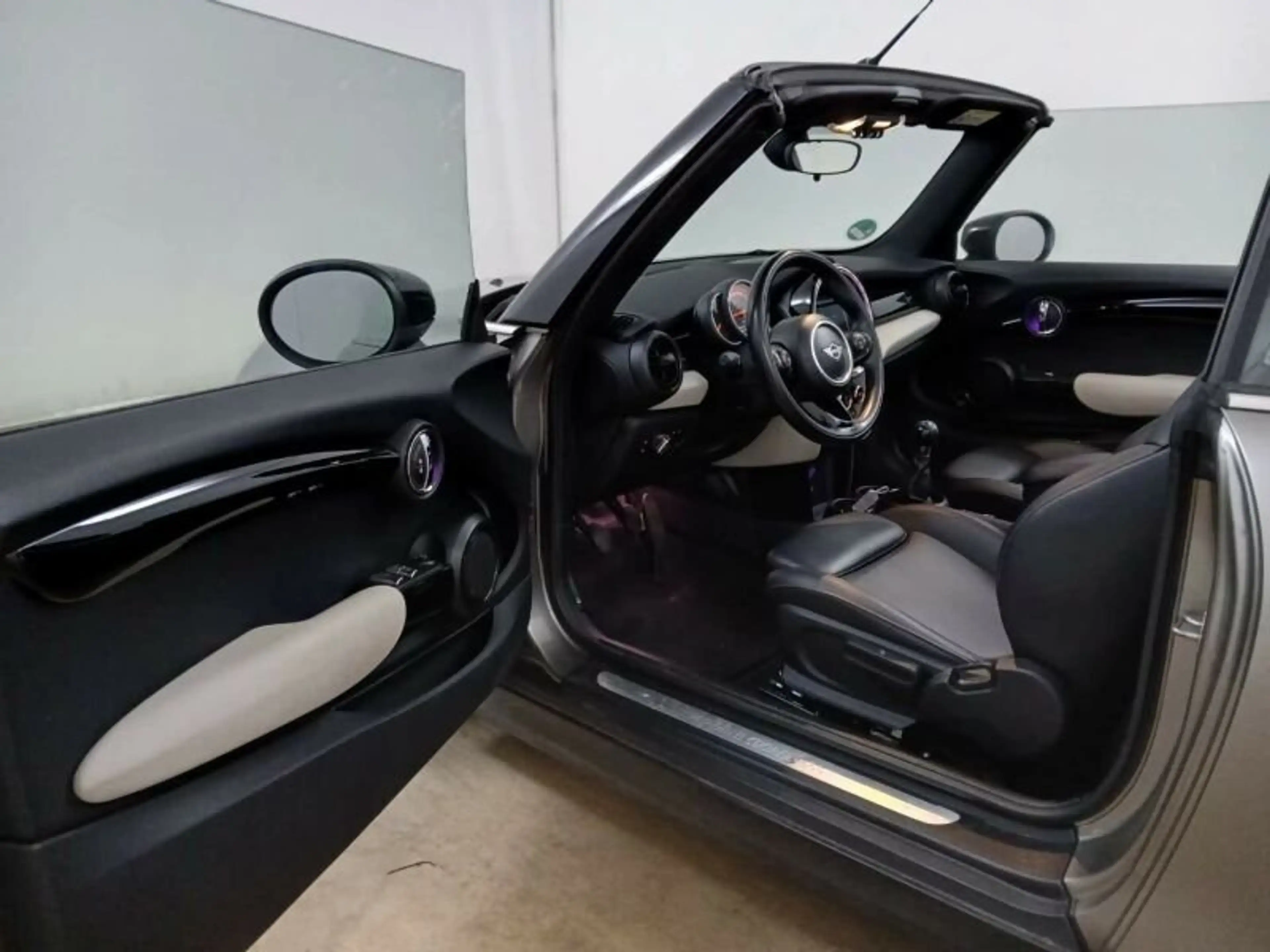 MINI Cooper S Cabrio Chili Navi LED Adap.Fahrwerk — photo 10
