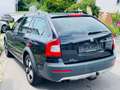 Skoda Octavia Combi Scout 4X4 Zwart - thumbnail 5
