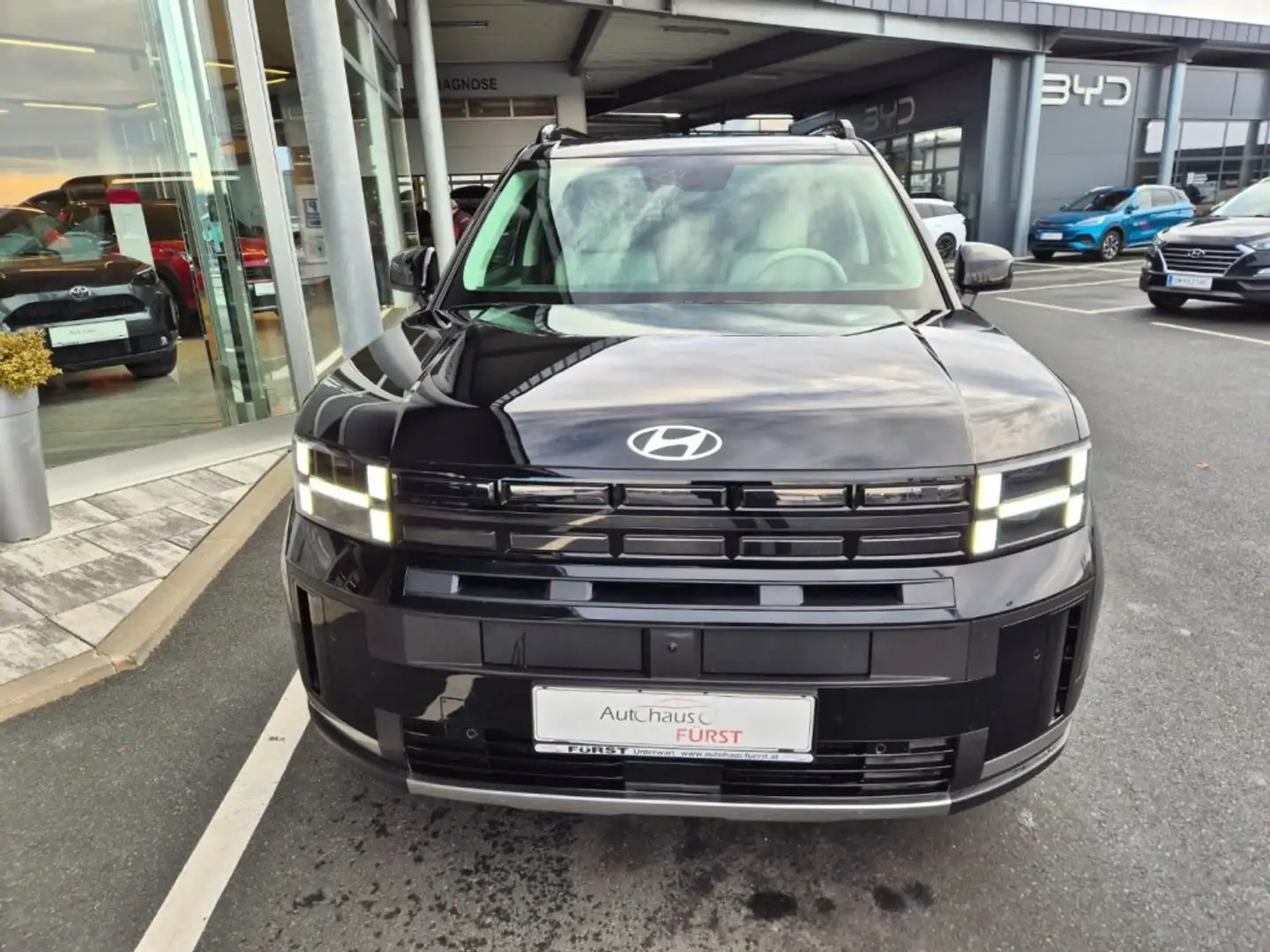 Hyundai SANTA FE (MX5) Prestige Line 1.6 T-GDI PHEV 4WD s5pp0-P3-O3 Schwarz - 2