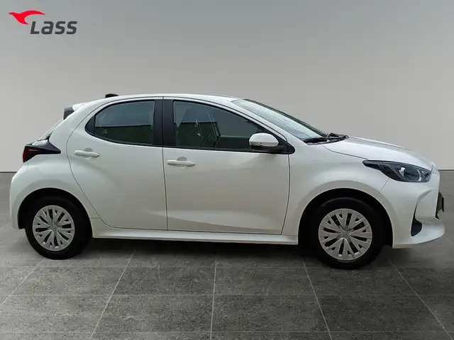 Toyota Yaris view 7
