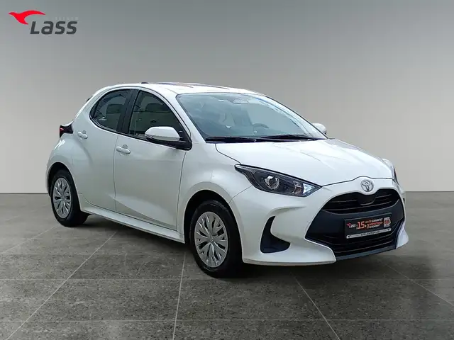Toyota Yaris view 8