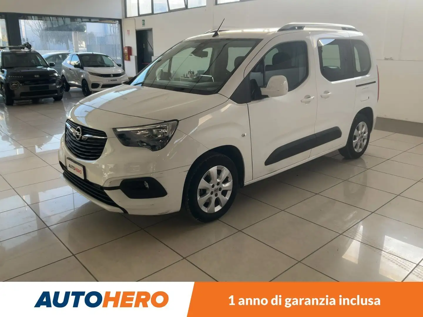 Opel Combo Life 1.5 CDTI Advance 100 CV Bílá - 1