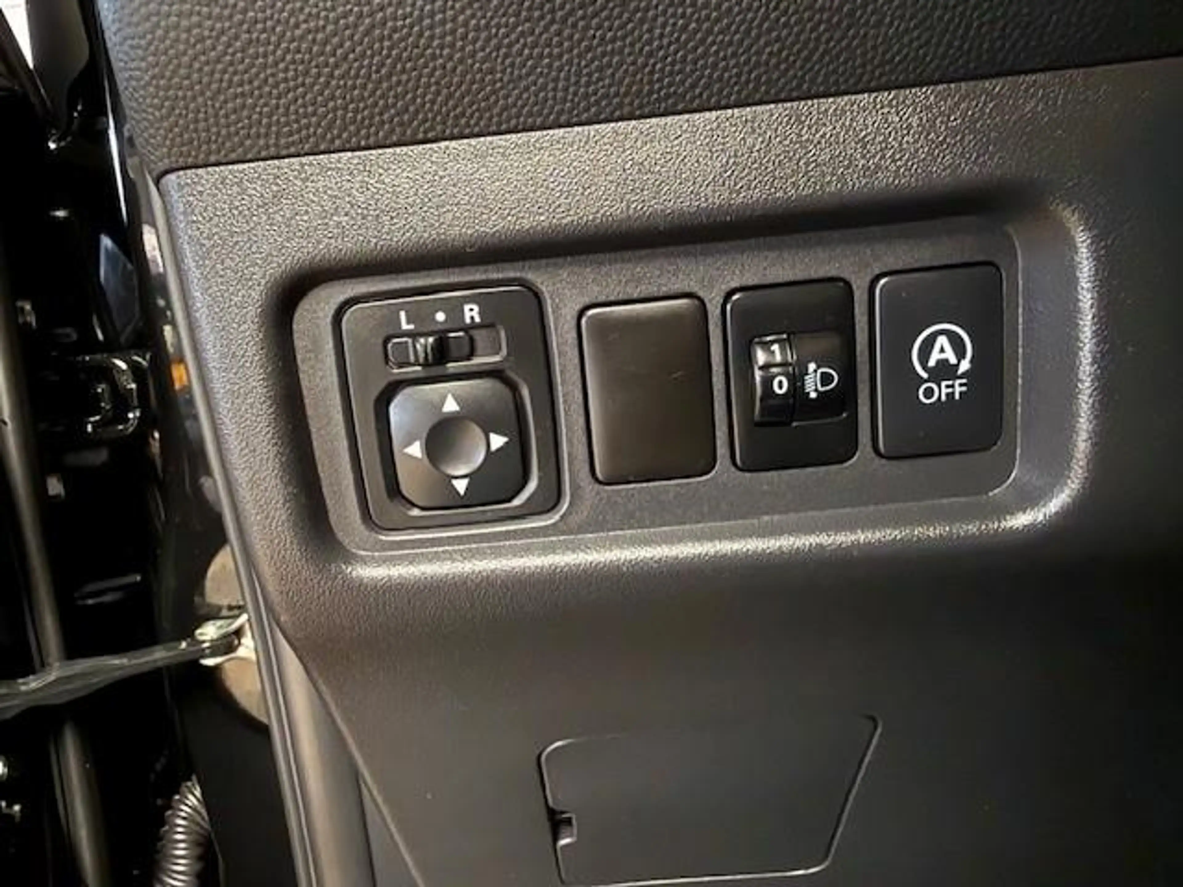 Mitsubishi Space Star 1.0 Active — photo 10