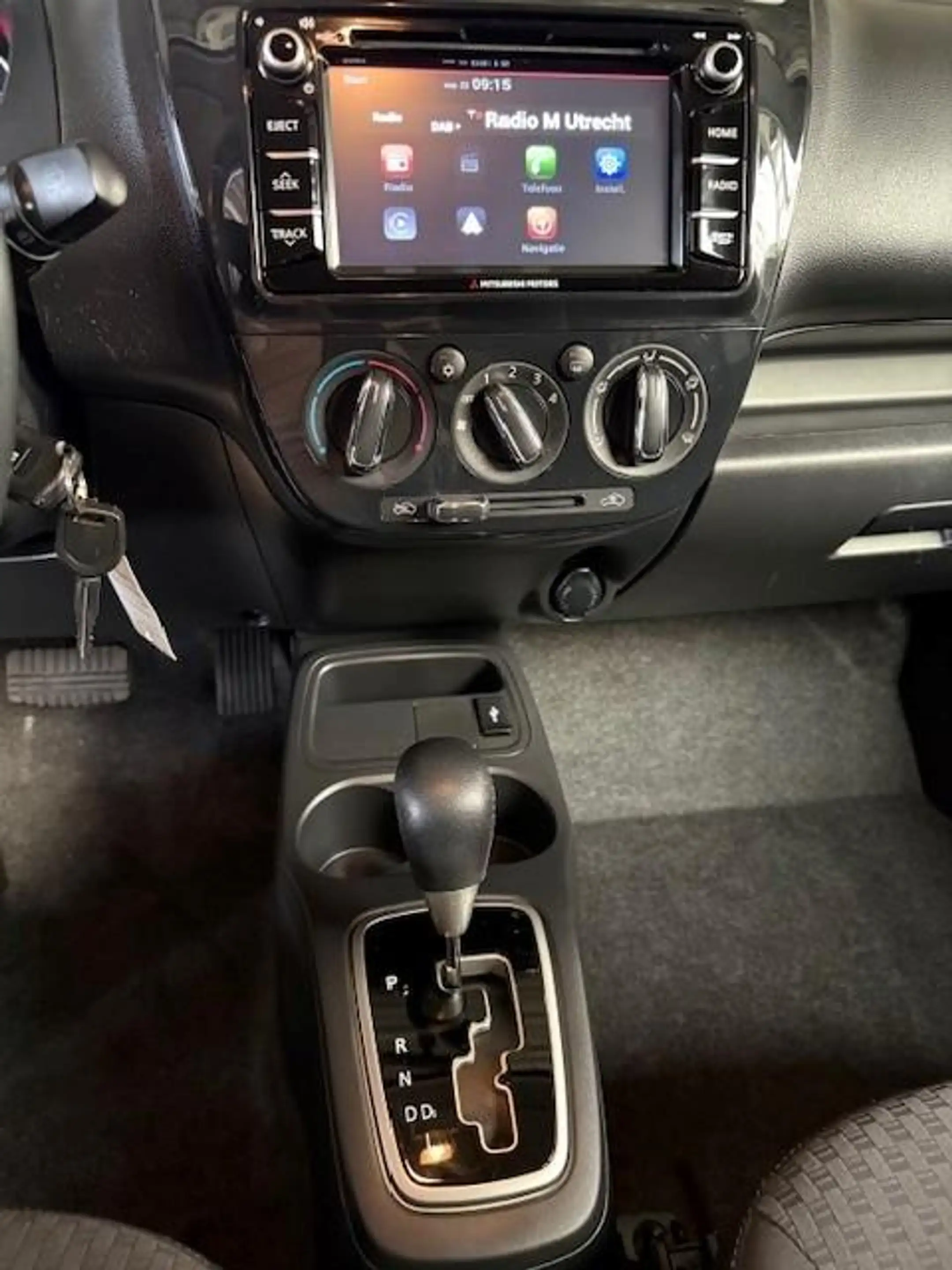 Mitsubishi Space Star 1.0 Active — photo 7