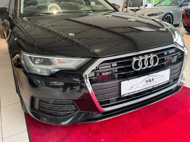 Audi A6 Avant view 9