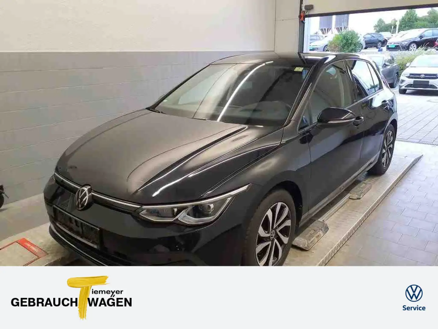 Volkswagen Golf 2.0 TDI DSG ACTIVE PANO HuD AHK KAMERA Schwarz - 1