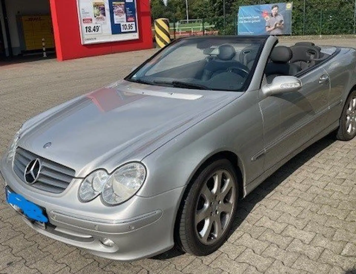 Mercedes-Benz CLK 320 CLK-Klasse Cabrio Elegance aus 1. Hand Silber - 1