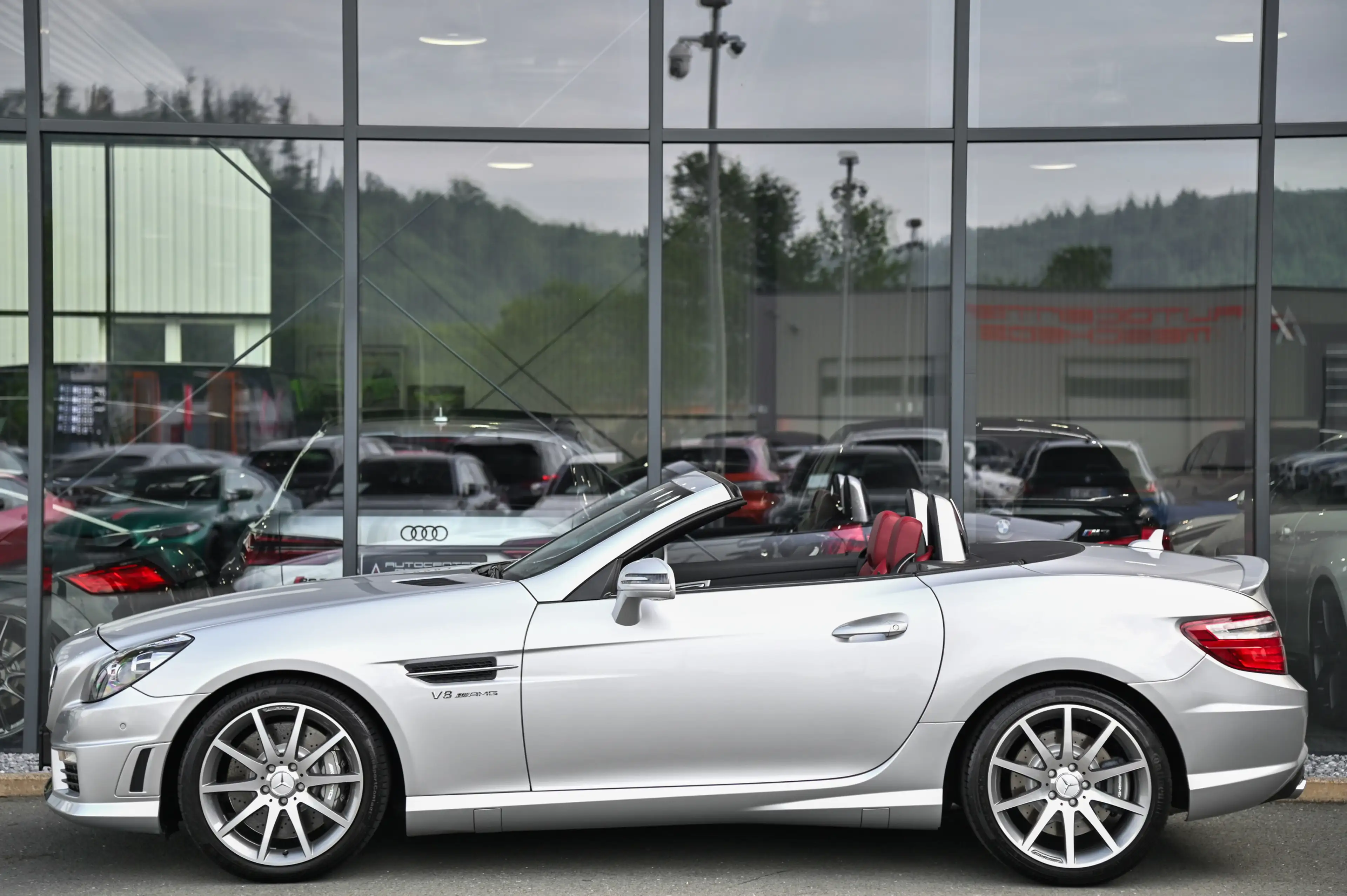 Mercedes-Benz SLK 55 AMG 5,5-Liter V8 *2.Hand erst 39.631 km* — photo 6