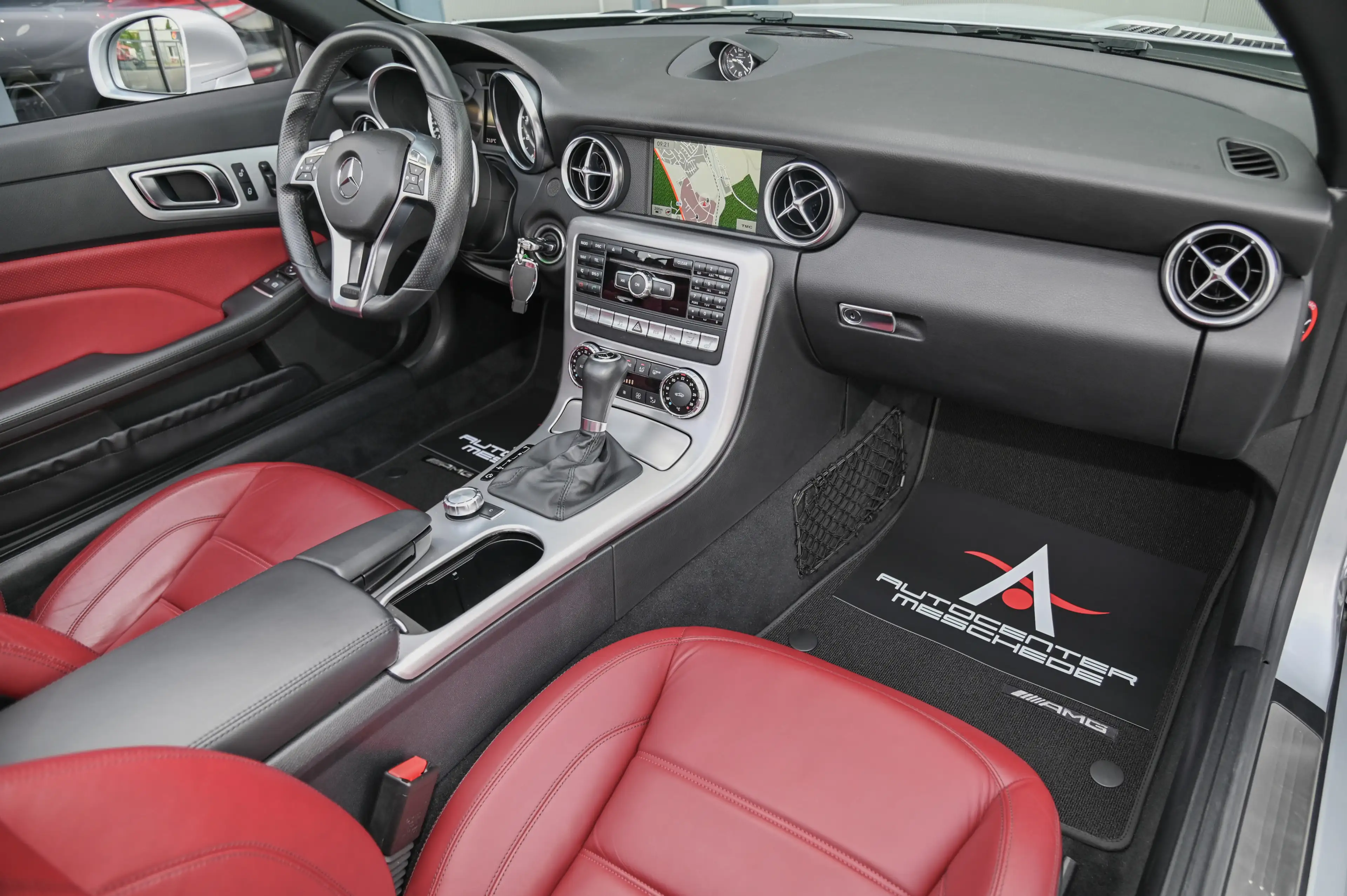 Mercedes-Benz SLK 55 AMG 5,5-Liter V8 *2.Hand erst 39.631 km* — photo 11