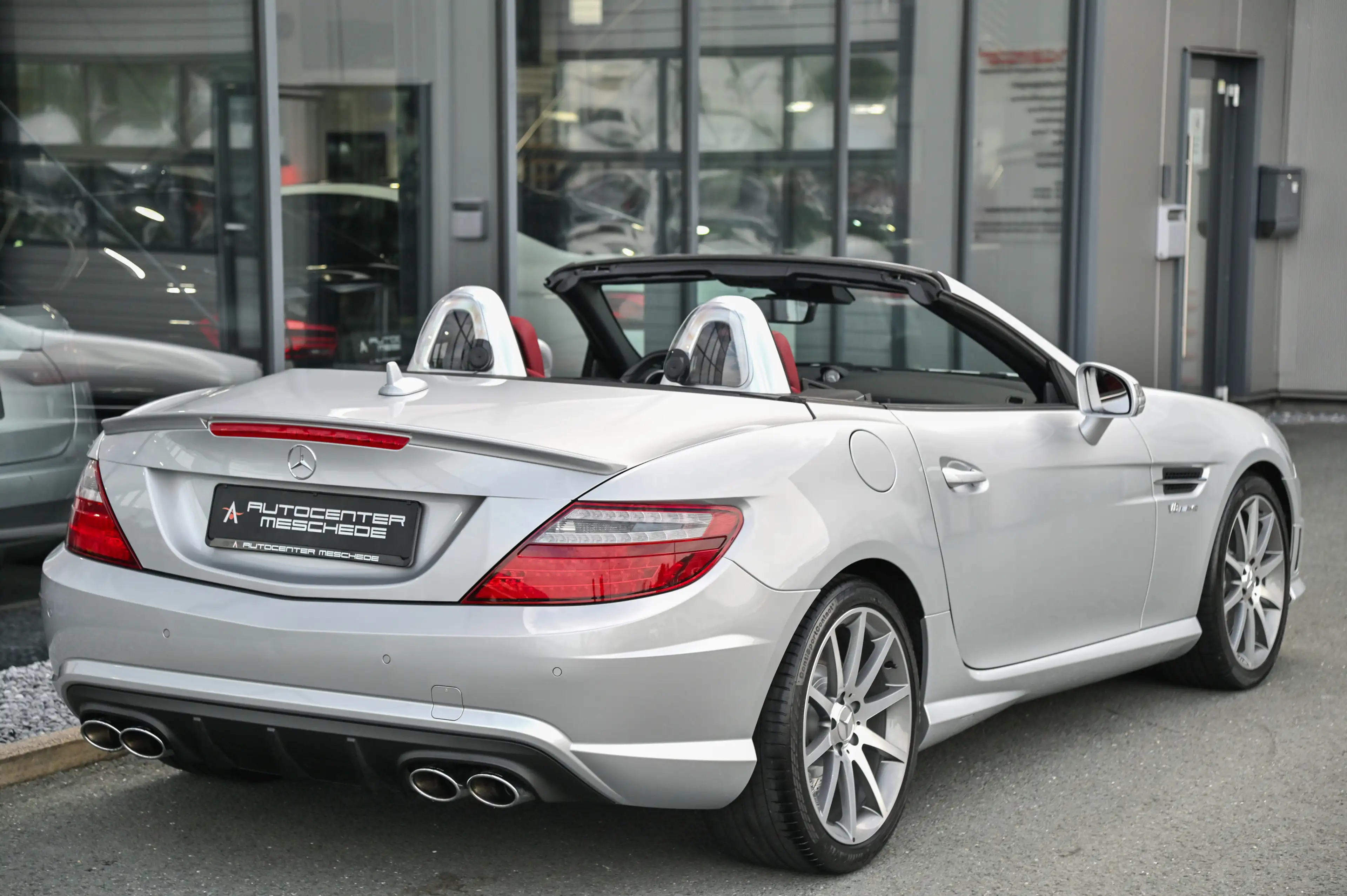 Mercedes-Benz SLK 55 AMG 5,5-Liter V8 *2.Hand erst 39.631 km* — photo 4