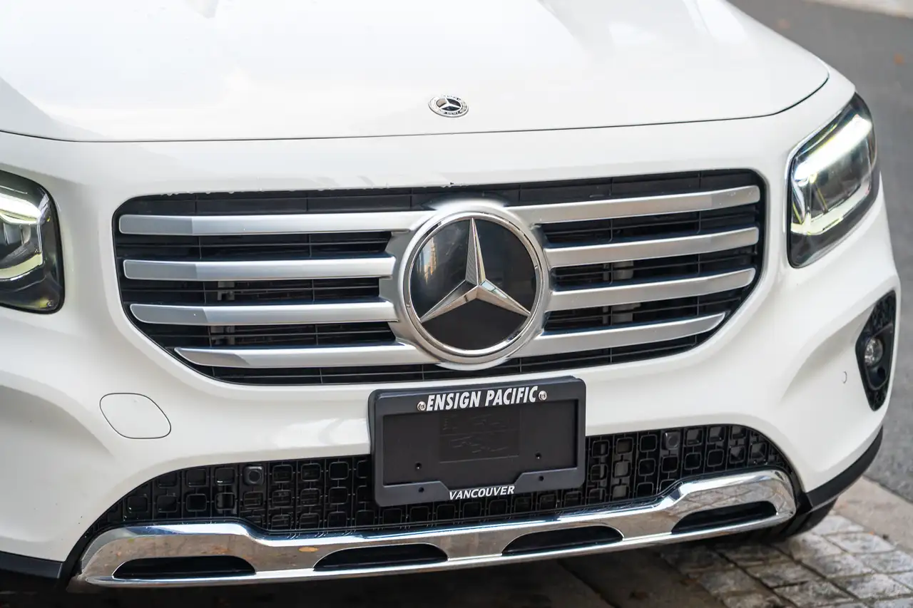 Mercedes-Benz GLB снимка Mercedes-Benz GLB