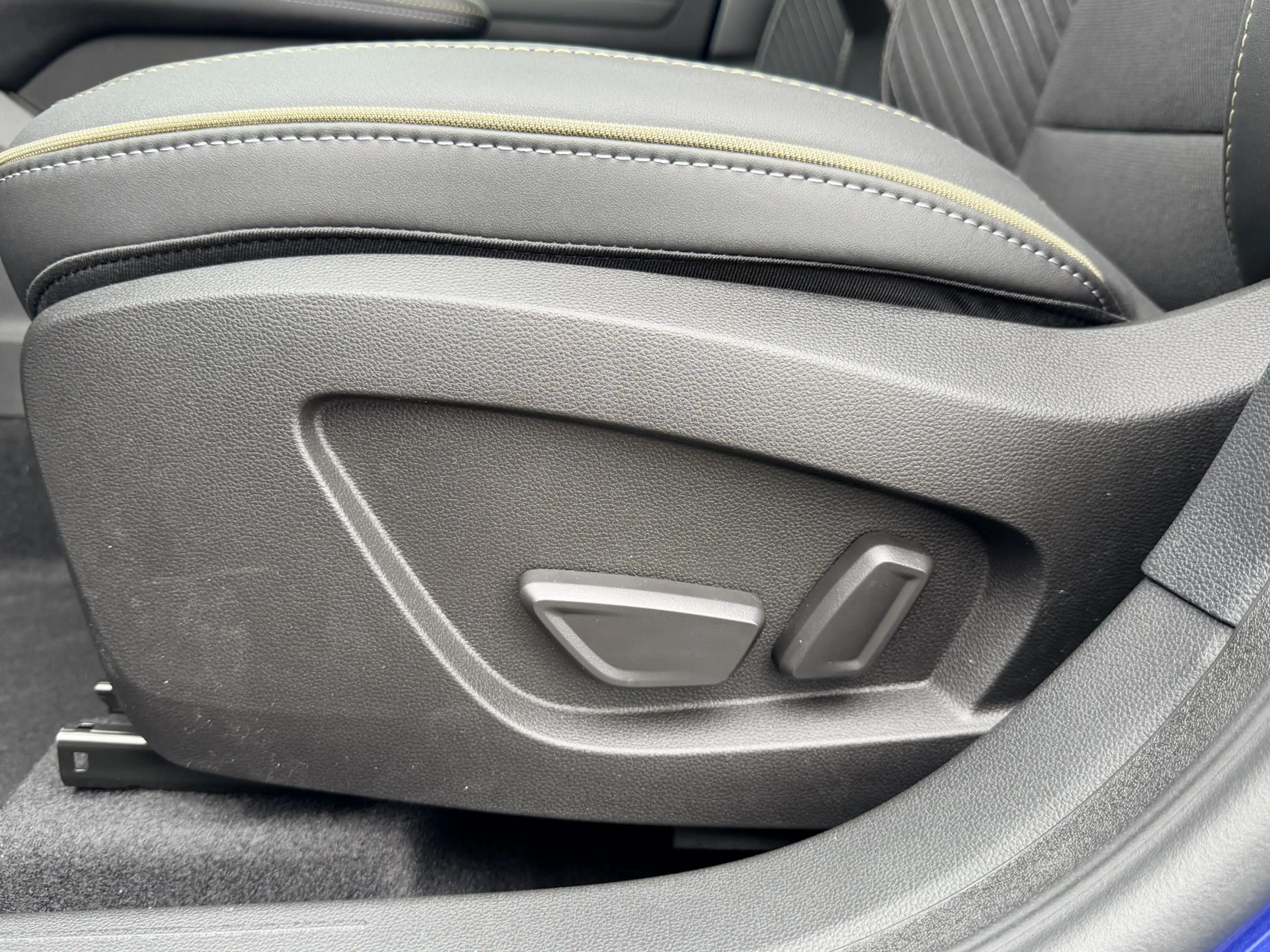 Renault Symbioz 1.8 E-Tech full hybrid 160 iconic | Direct uit voo — photo 32
