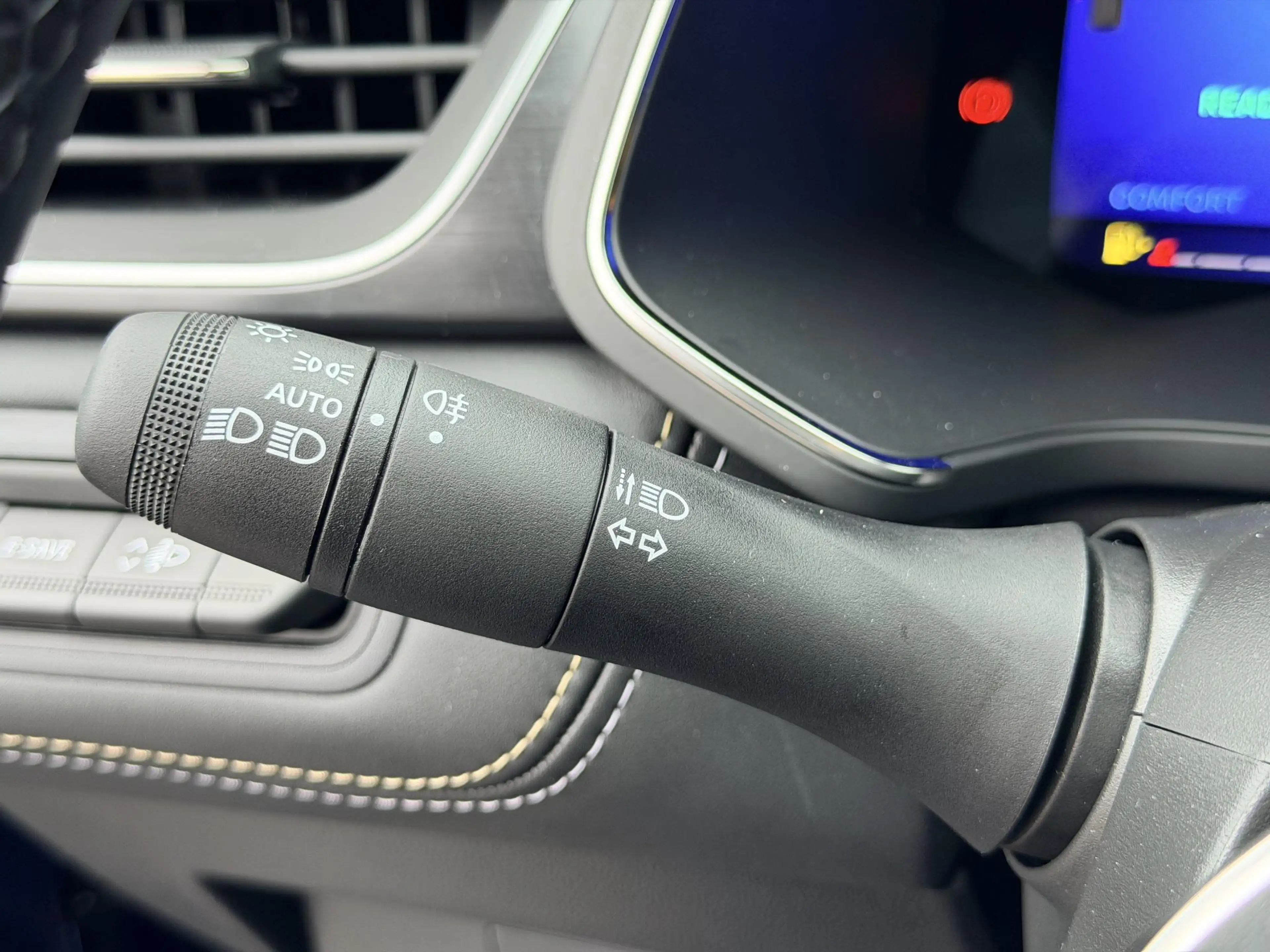Renault Symbioz 1.8 E-Tech full hybrid 160 iconic | Direct uit voo — photo 25