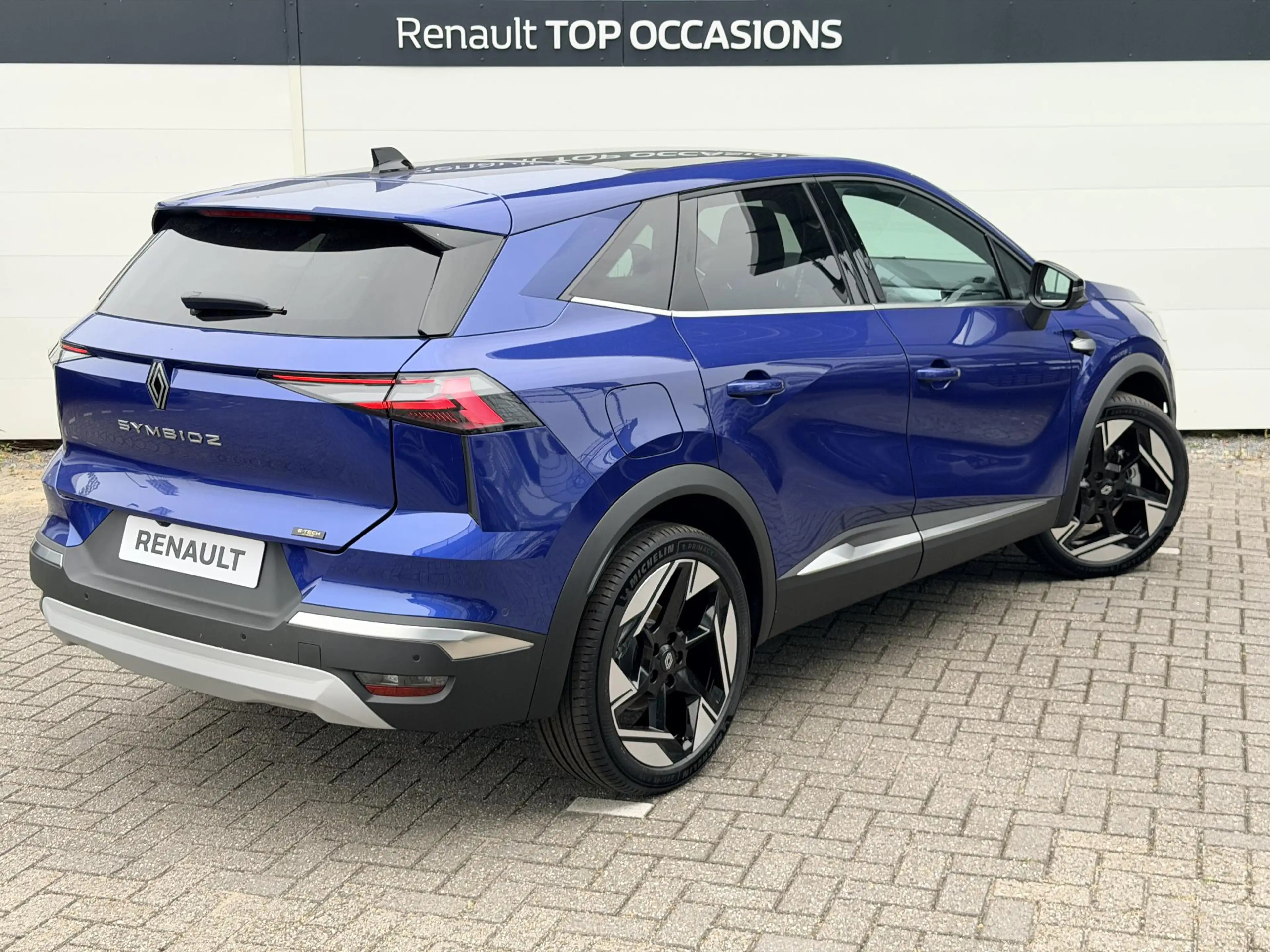 Renault Symbioz 1.8 E-Tech full hybrid 160 iconic | Direct uit voo — photo 2