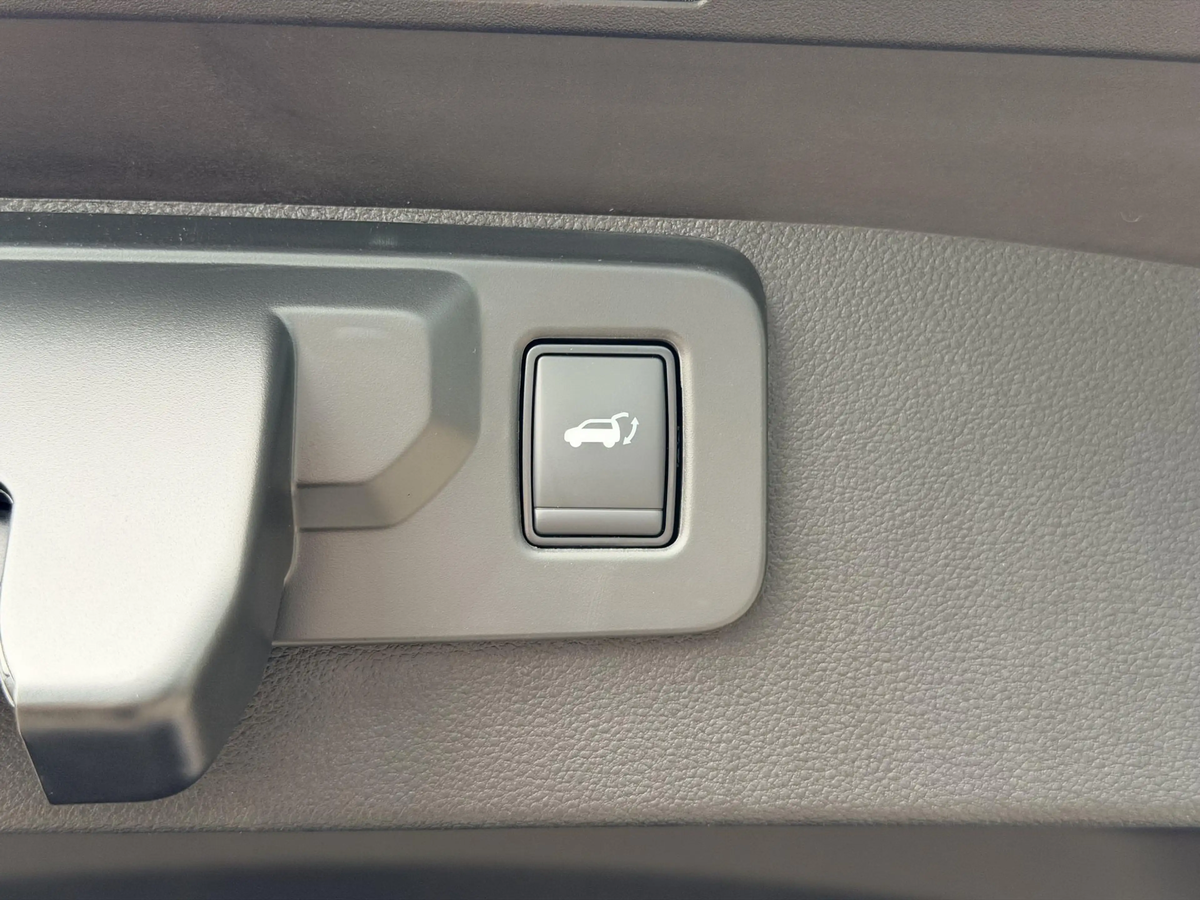 Renault Symbioz 1.8 E-Tech full hybrid 160 iconic | Direct uit voo — photo 33