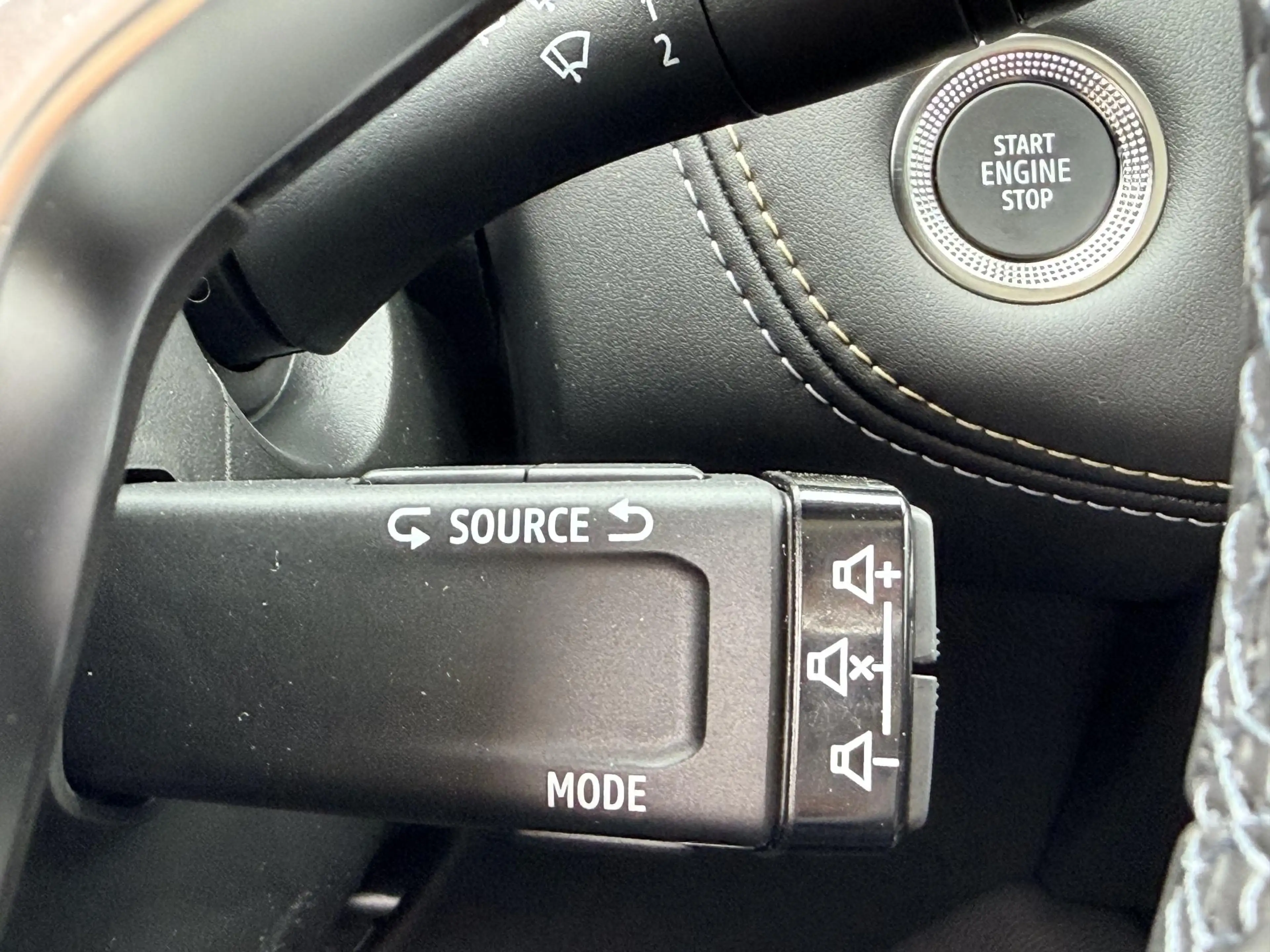 Renault Symbioz 1.8 E-Tech full hybrid 160 iconic | Direct uit voo — photo 27