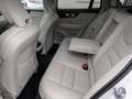 Volvo V60 Cross Country B4 AWD Ultimate Pano 360Grad 4xShz Weiß - thumbnail 17
