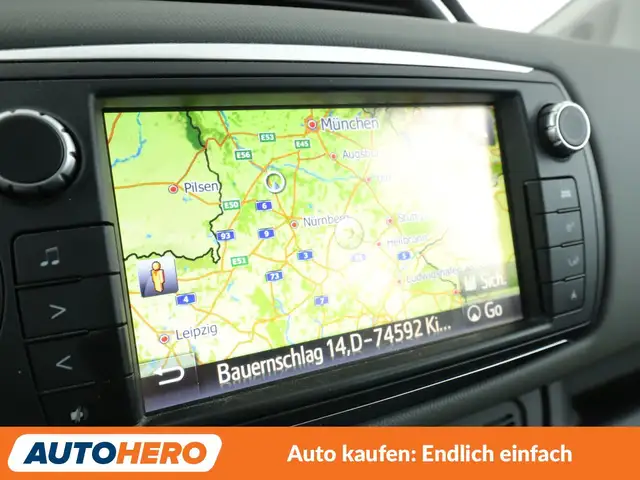Toyota Yaris view 23