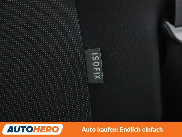 Toyota Yaris view 27