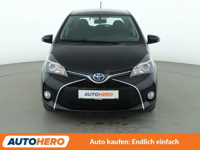 Toyota Yaris view 9