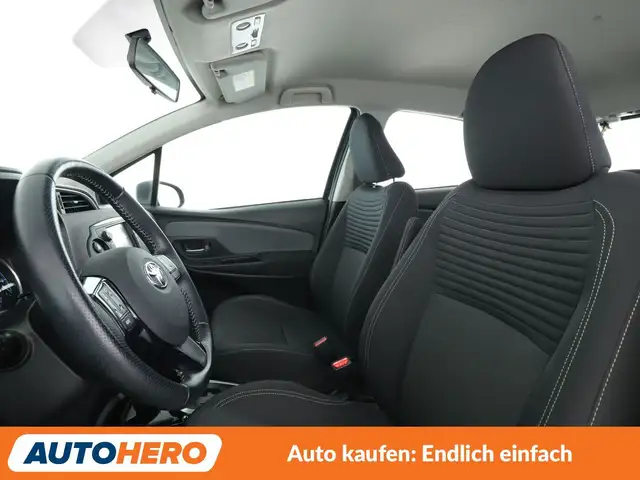 Toyota Yaris view 10