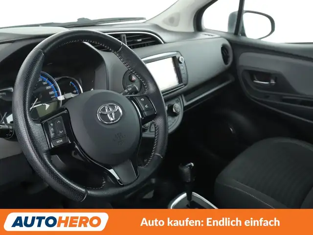 Toyota Yaris view 11